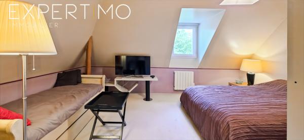 La Norville (91290) Propriété familiale de standing de 228 m² au cœur d’un parc arboré de 4 539 m²