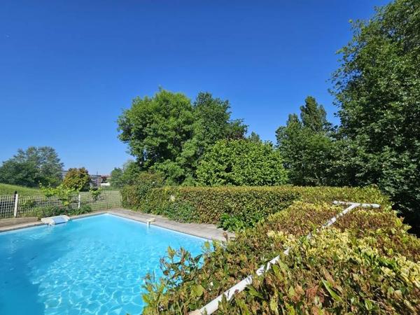 Maison à vendre |  Montguyon |  5 pièces | 149 m²