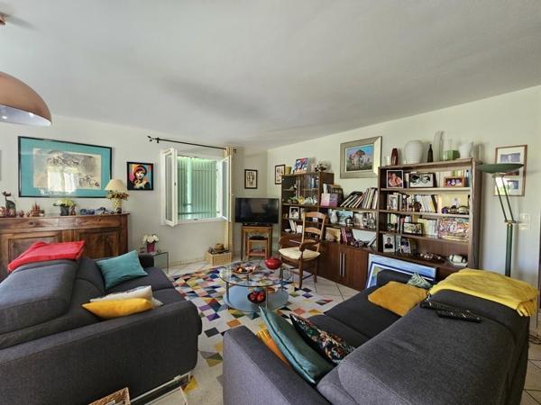 Maison à vendre |  Montguyon |  5 pièces | 149 m²