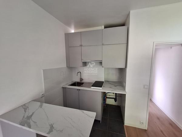Appartement Maisons-laffitte 1 pièce(s) Loyer 725 €/mois charges comprises **  - Référence  13622