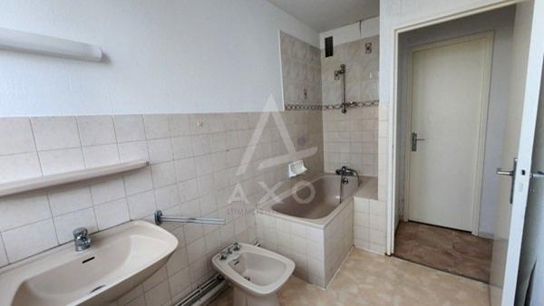 T1 bis de 36 m² avec balcon et parking  Quartier recherché