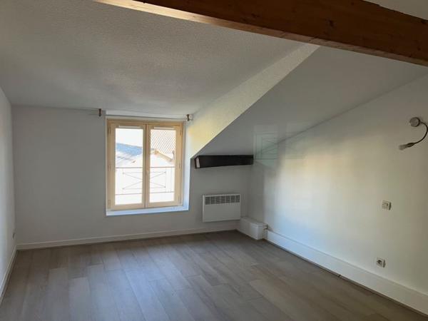 Appartement à louer |  Aixe-sur-Vienne |  3 pièces | 85 m²