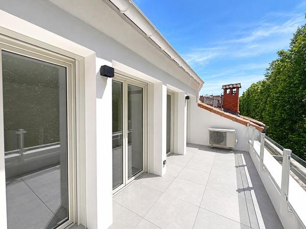 TOULOUSE - GRAND ROND - T4 DUPLEX, 3 TERRASSES, ASCENSEUR, CAVE , Toulouse