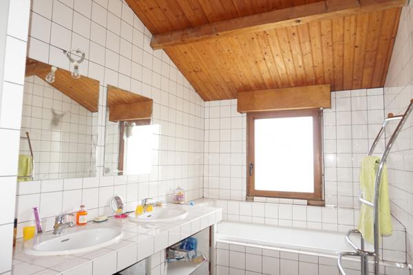 MAISON 126 M2 3 CHAMBRES