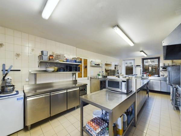Dpt Savoie (73), à vendre restaurant avec appartement de fonction