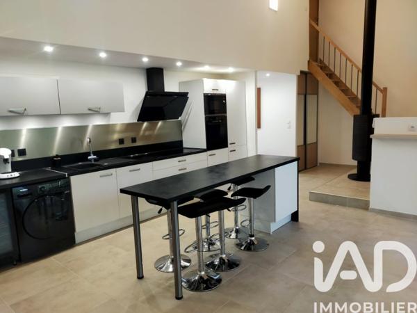 Maison à vendre 10 pièces 225 m² Nîmes-Saint-Césaire