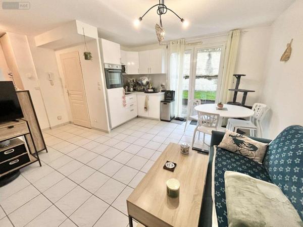 Appartement à vendre à Besançon dans le Doubs (25000), ref : 25006-73-2025   
rue des Vieilles Perrières