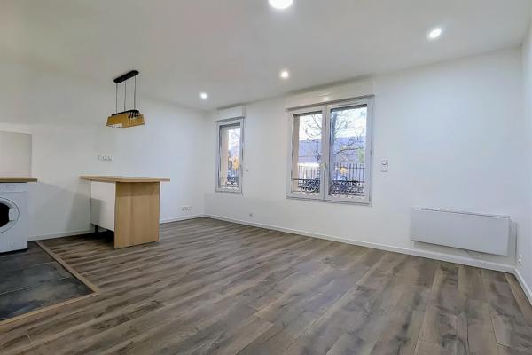 Appartement rénové dans belle résidence