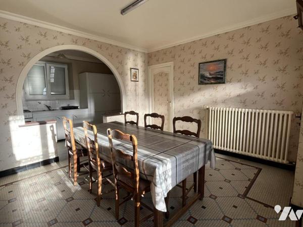 Hôpital de QUESSOY - Maison en pierres, dépendance et terrain