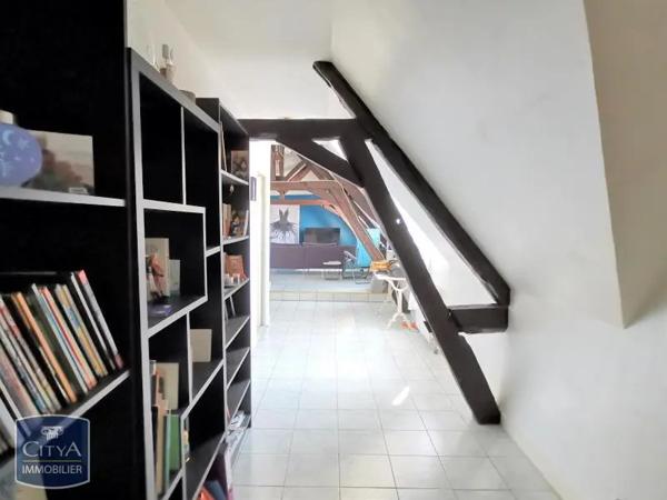 Appartement à louer 4 pièces 84.22m² Laon (02000)