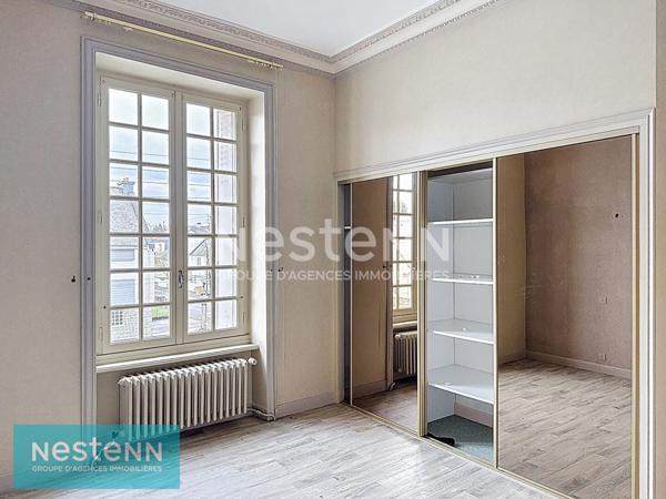 Maison familiale de caractère Environ 148 m² Grand terrain Loudéac