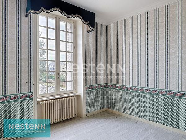 Maison familiale de caractère Environ 148 m² Grand terrain Loudéac