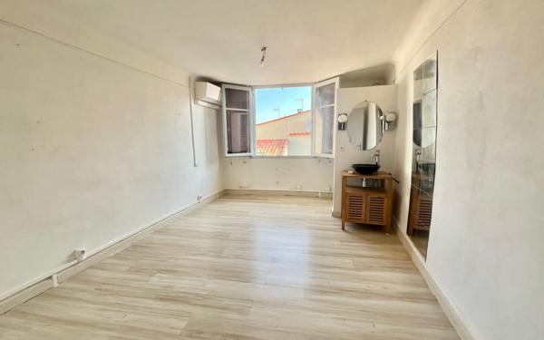 Maison à vendre    3 pièces • 45 m2 Mèze