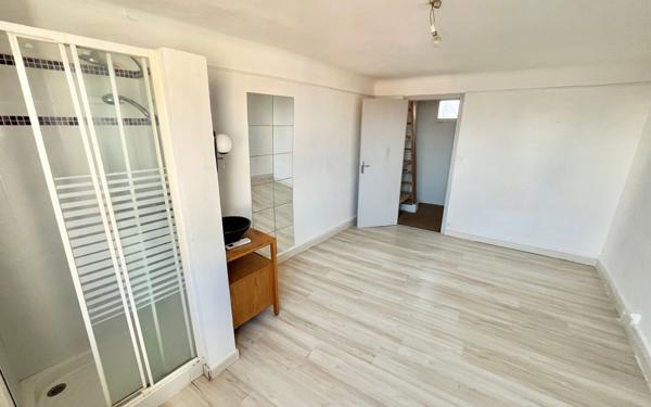 Maison à vendre    3 pièces • 45 m2 Mèze