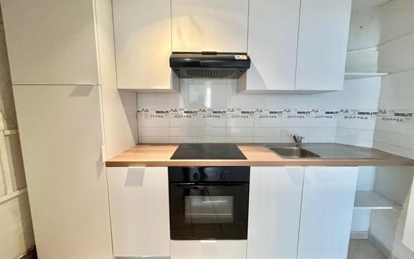 Maison à vendre    3 pièces • 45 m2 Mèze