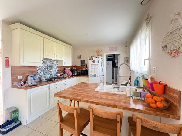 47110 SAINTE LIVRADE SUR LOT Maison de plain pied sainte Livrade sur lot avec piscine