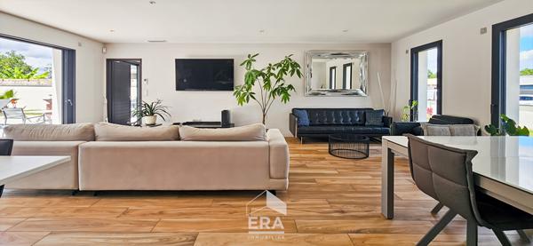 PESSAC - Villa récente haut de gamme de 160 m² habitables de plain-pied sur plus de 1100m² de parcelle  - COUP DE COEUR