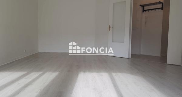 Location Appartement 2 pièces 52.53 m² - Ivry-sur-seine 94200