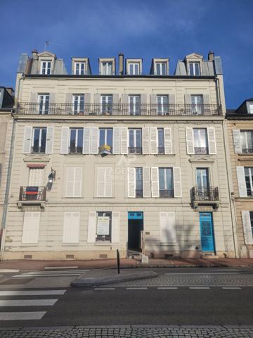 Appartement Saint Germain En Laye 3 pièce(s) 68.20 m2 €549 000 ** - Référence 17453