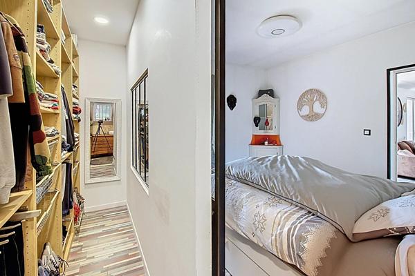 EXCLUSIVITE À VENDRE - VIDAUBAN - Maison T4 avec VUE 88 m² sur 3856m² de terrain arboré en restanques