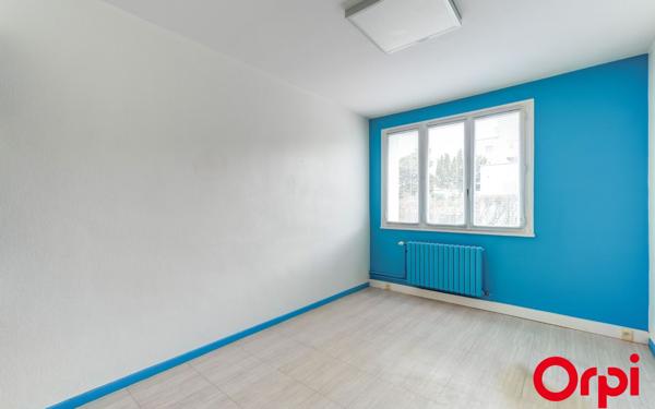 Appartement à vendre    5 pièces • 115,92 m2 Caluire-et-Cuire