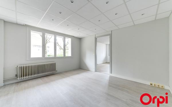 Appartement à vendre    5 pièces • 115,92 m2 Caluire-et-Cuire