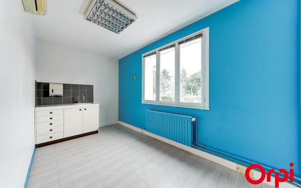 Appartement à vendre    5 pièces • 115,92 m2 Caluire-et-Cuire