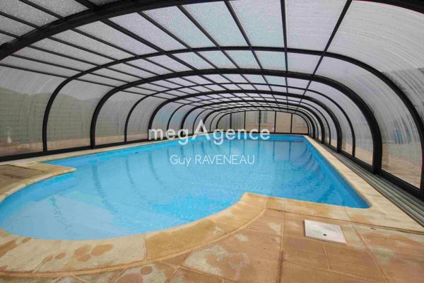 Maison à THOUARS, 79100 - 7 pièces 167m²