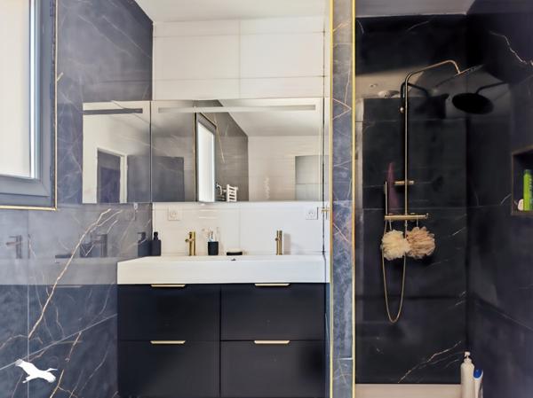 Maison 386 670 € Saint-Brès 4 p 97 m² DPE A