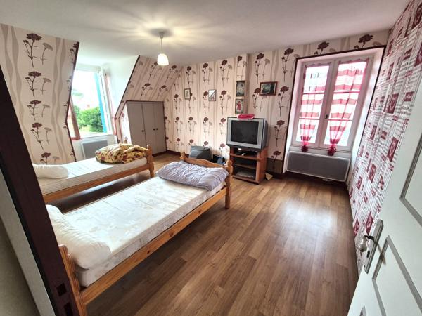 Maison 14 pièces - 345 m²