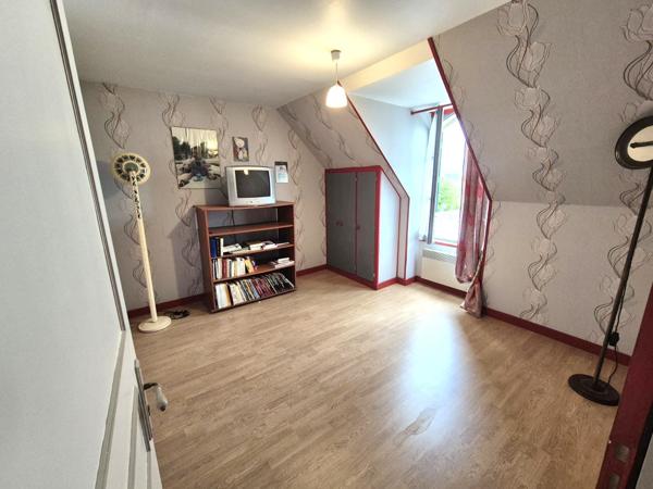 Maison 14 pièces - 345 m²