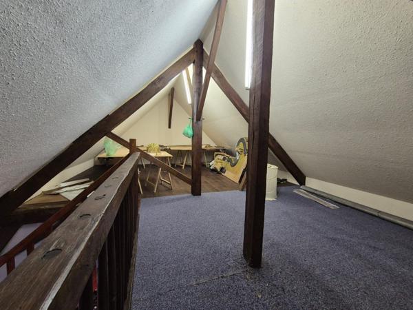 Maison 14 pièces - 345 m²