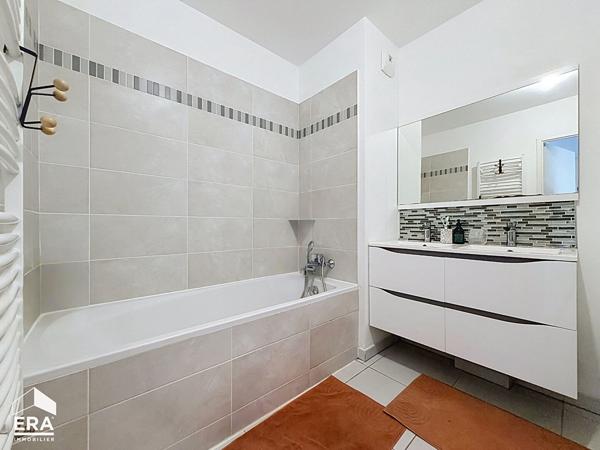 Appartement  3 pièces à vendre à Saint Mitre, Marseille - Dernier étage avec terrasse panoramique