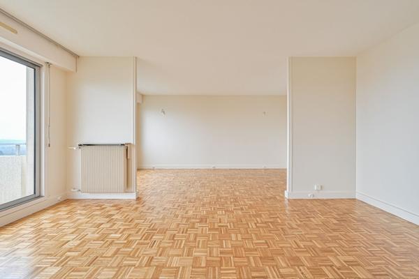 Location Appartement83 m² - 3 Pièces - SURESNES (92150)