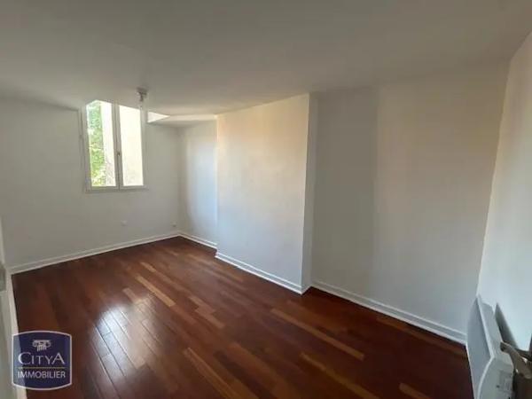 Appartement à louer 3 pièces 69m² Marseille 7e Arrondissement (13007)