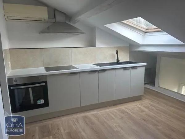 Appartement à louer 3 pièces 69m² Marseille 7e Arrondissement (13007)