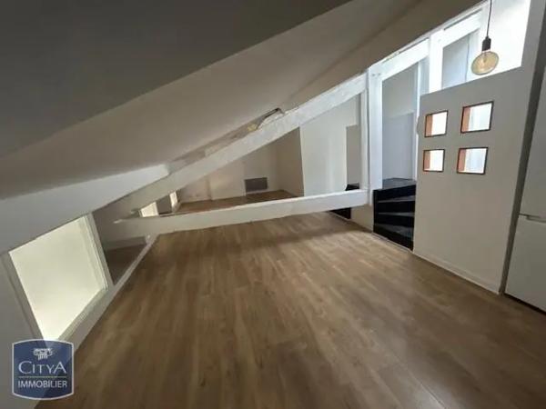 Appartement à louer 3 pièces 69m² Marseille 7e Arrondissement (13007)