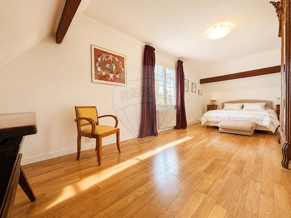 Maison 6 chambre(s) à vendre - Senlis, Oise - 60