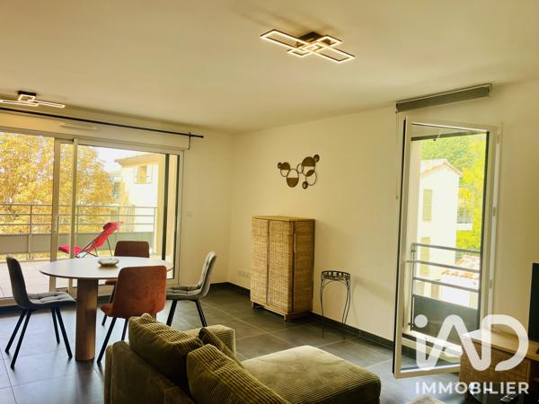 Location appartement 2 pièces 47 m² Aix-en-Provence