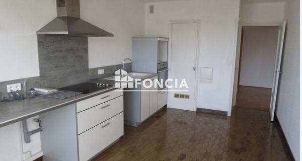 Location Appartement 4 pièces 81.49 m² - Angers 49100