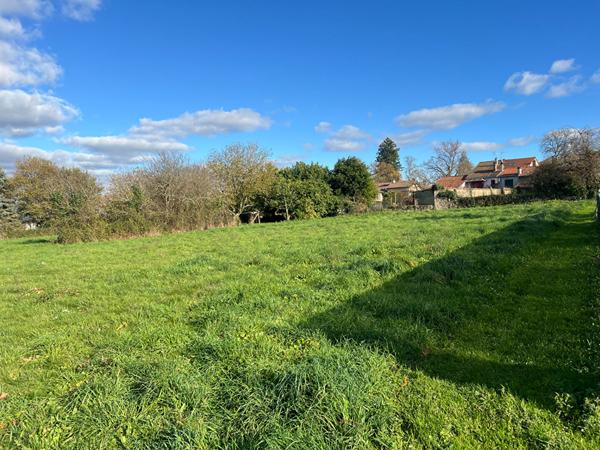 Terrain constructible Cognac la Foret