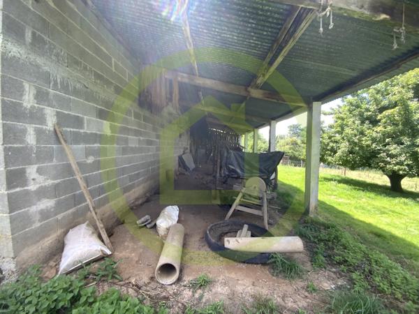 Bâtiment à LA FORET DU TEMPLE (23360)