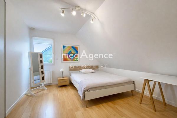 Maison à BEAUCOUZE, 49070 - 7 pièces 171m²