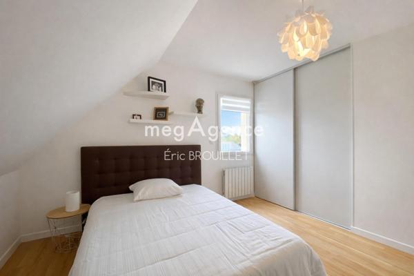 Maison à BEAUCOUZE, 49070 - 7 pièces 171m²