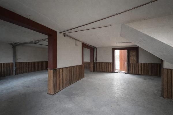 Maison avec vue sur le lac et fort potentiel de rénovation - Investissement idéal