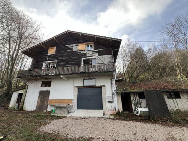 Maison avec vue sur le lac et fort potentiel de rénovation - Investissement idéal