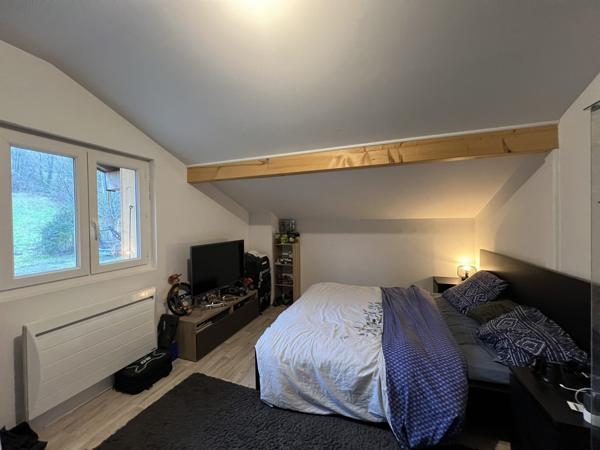 Maison avec vue sur le lac et fort potentiel de rénovation - Investissement idéal