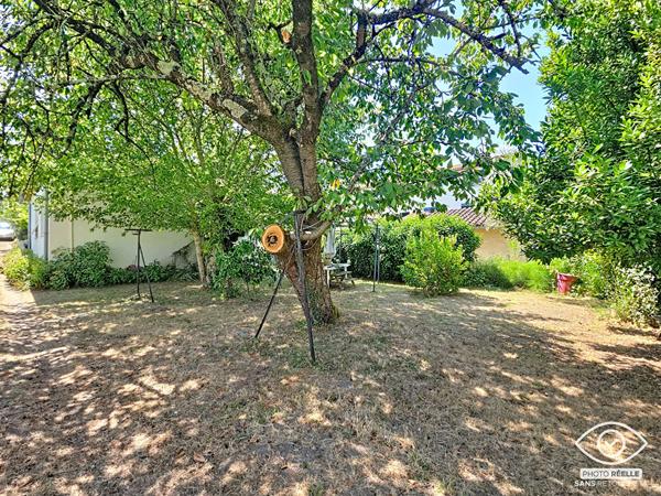 MAISON T4 DE PLAIN-PIED - CENTRE DE CASTANET-TOLOSAN - TERRAIN DE 740 M²