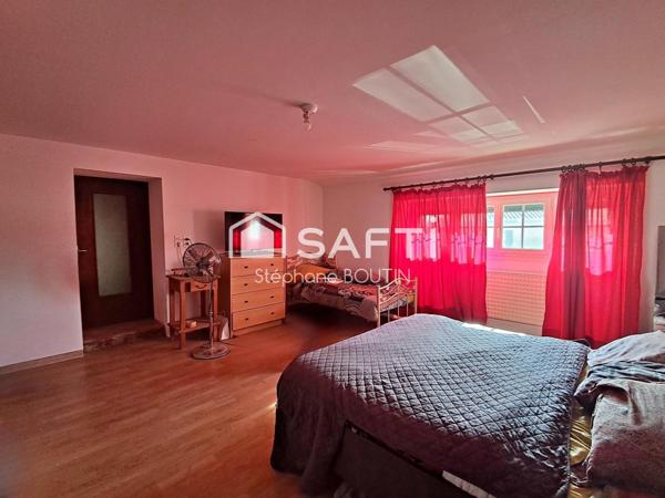 Maison 157 m² - 2  chambres - Garage - Terrain 567 m² clos.