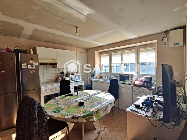 Maison 157 m² - 2  chambres - Garage - Terrain 567 m² clos.